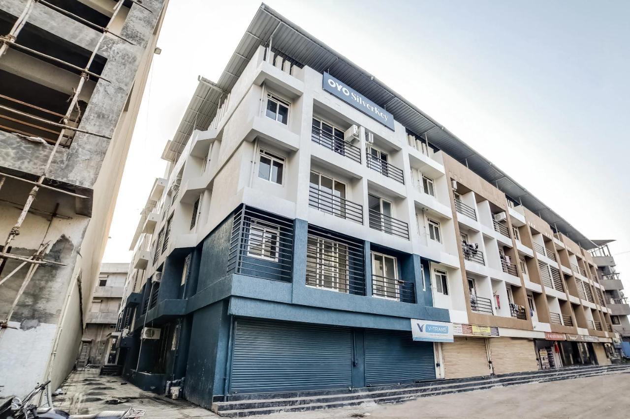 Hotel Bhumi World Bhiwandi Exterior foto